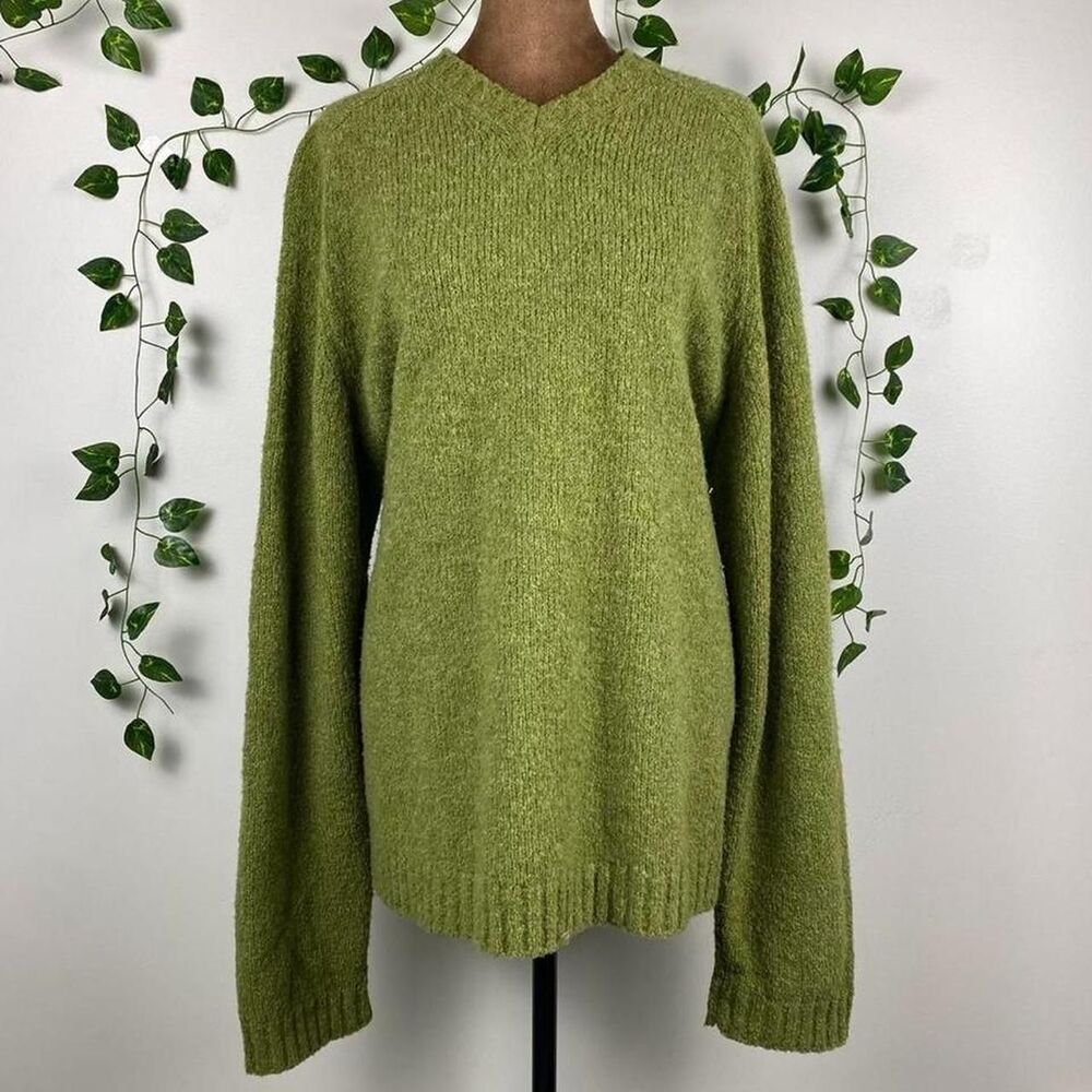 Vintage Old Navy Wool matcha green Sweater 90s 2000s v-neck knitwear preppy twee